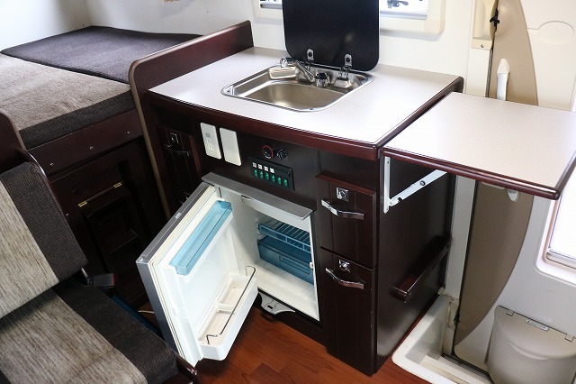 キャンピングカー キャブコン ｶﾑﾛｰﾄﾞ ﾅｯﾂRV ｸﾚｿﾝX FFﾋｰﾀｰ 4WD