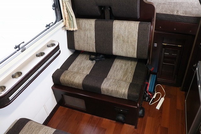 キャンピングカー キャブコン ｶﾑﾛｰﾄﾞ ﾅｯﾂRV ｸﾚｿﾝX FFﾋｰﾀｰ 4WD