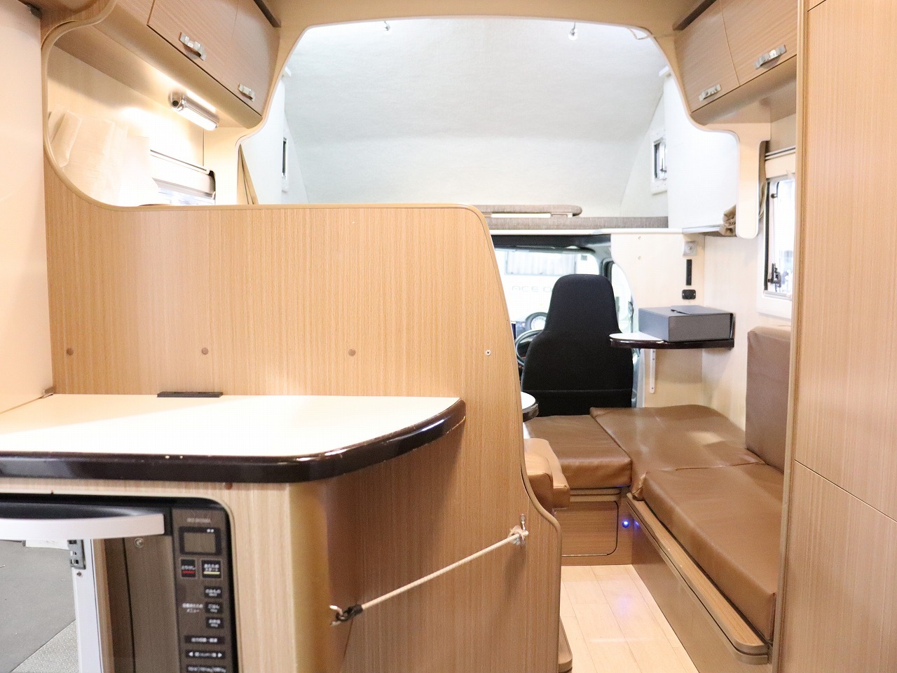 キャンピングカー キャブコン ｶﾑﾛｰﾄﾞ ﾊﾞﾝﾃｯｸ ｺﾙﾄﾞﾘｰﾌﾞｽ 4WD　FF