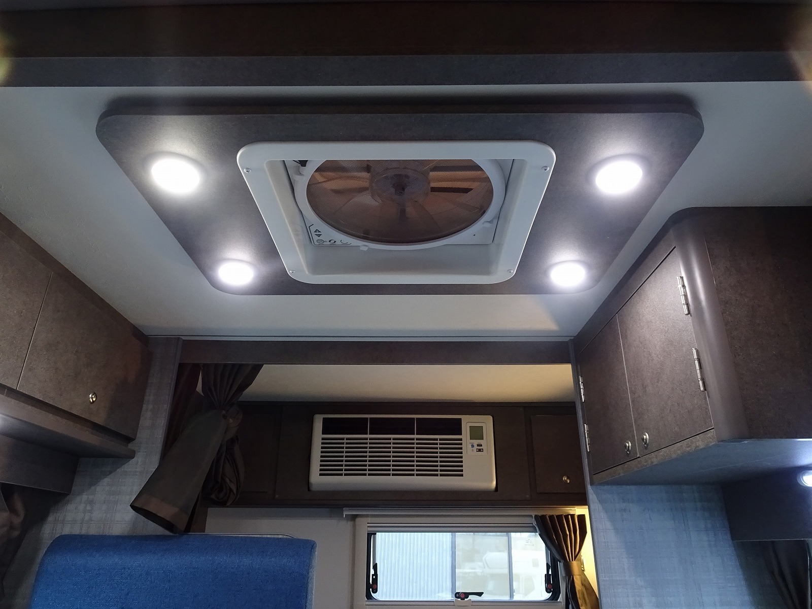 キャンピングカー キャブコン ﾎﾞﾝｺﾞ AtoZ ｱﾚﾝ･ﾊｲ 4WD 12Vｸｰﾗｰ