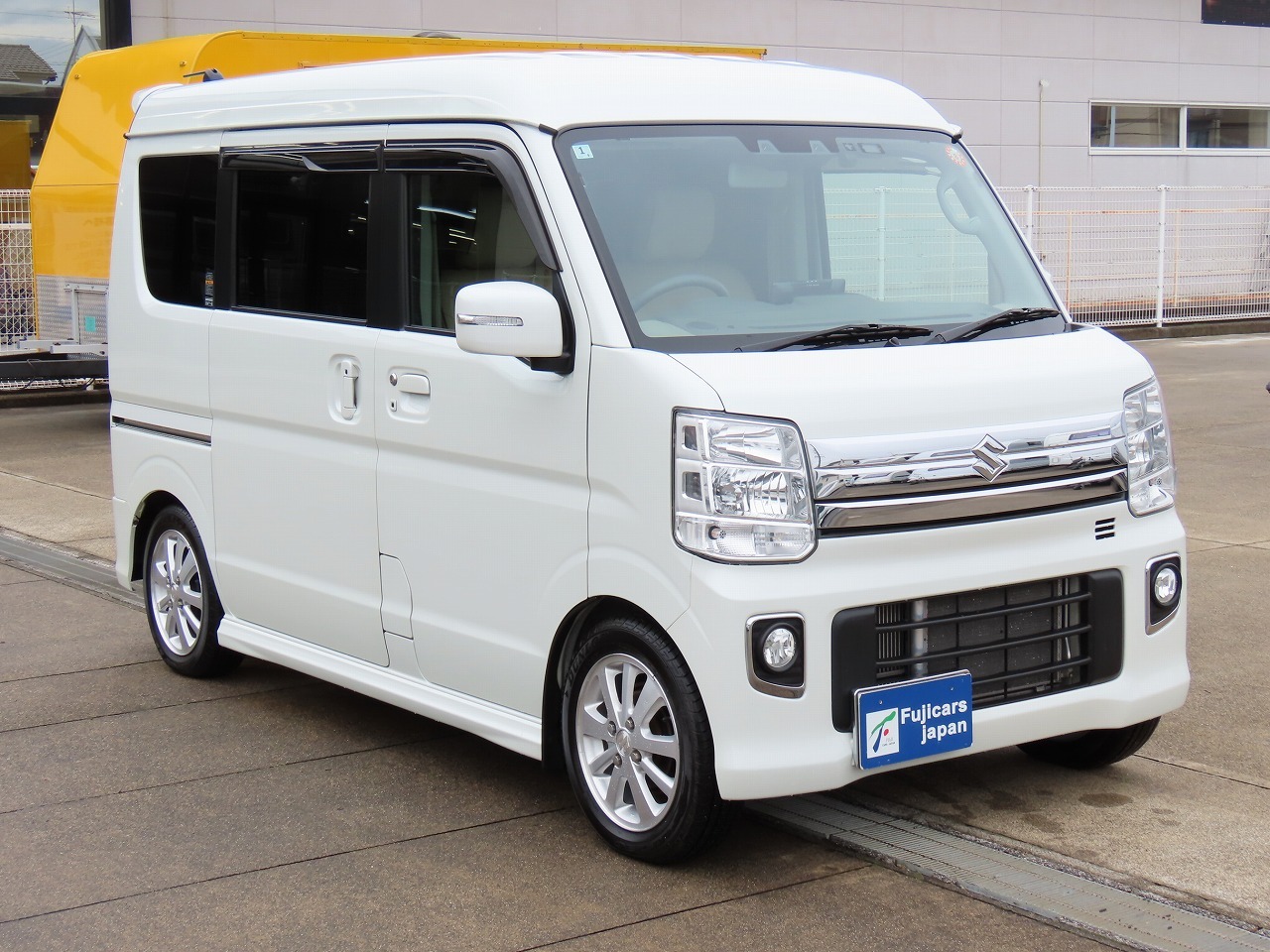 キャンピングカー 軽キャンパー ｴﾌﾞﾘｲ ﾀｼﾞﾏｷｬﾝﾊﾟｰ E340W 4WD