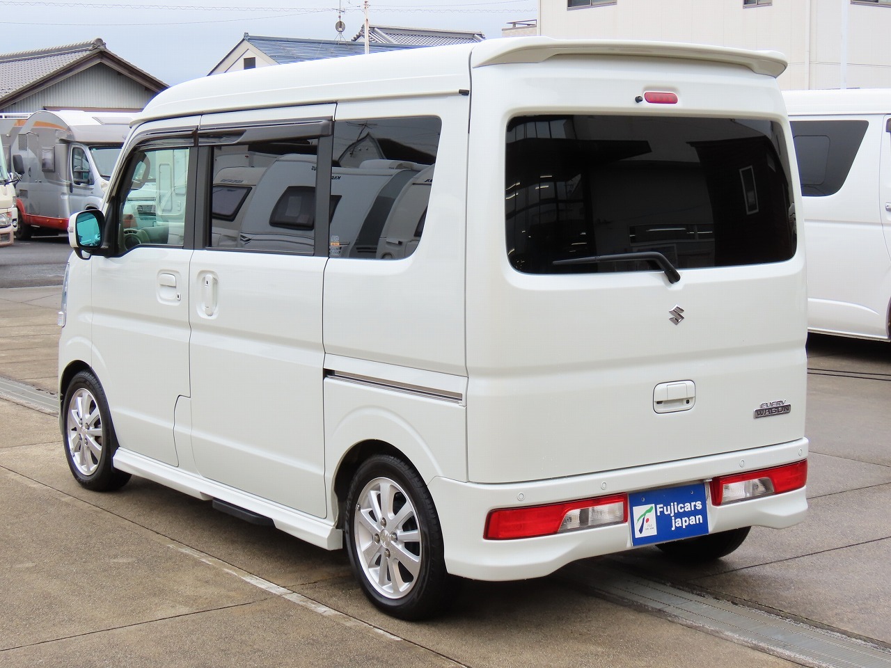 キャンピングカー 軽キャンパー ｴﾌﾞﾘｲ ﾀｼﾞﾏｷｬﾝﾊﾟｰ E340W 4WD