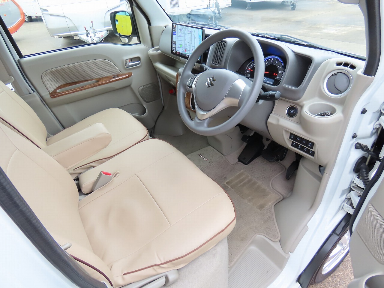 キャンピングカー 軽キャンパー ｴﾌﾞﾘｲ ﾀｼﾞﾏｷｬﾝﾊﾟｰ E340W 4WD