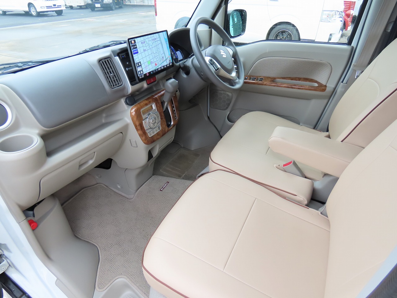 キャンピングカー 軽キャンパー ｴﾌﾞﾘｲ ﾀｼﾞﾏｷｬﾝﾊﾟｰ E340W 4WD