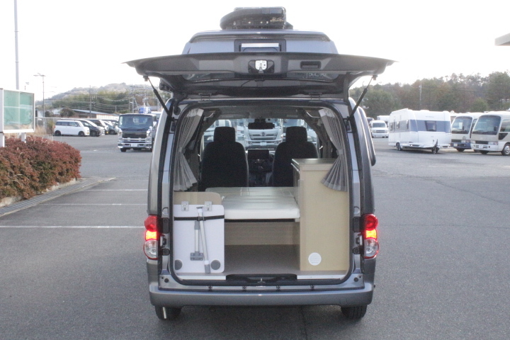 キャンピングカー バンコン NV200ﾊﾞﾈｯﾄ ﾀｺｽNVｼﾞｬｯｸ FF暖房 4WD