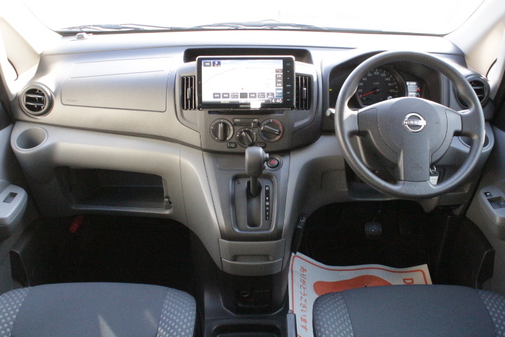 キャンピングカー バンコン NV200ﾊﾞﾈｯﾄ ﾀｺｽNVｼﾞｬｯｸ FF暖房 4WD