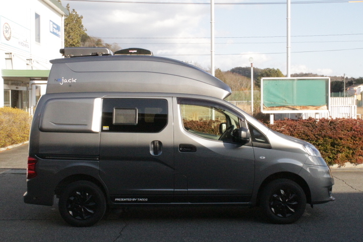 キャンピングカー バンコン NV200ﾊﾞﾈｯﾄ ﾀｺｽNVｼﾞｬｯｸ FF暖房 4WD