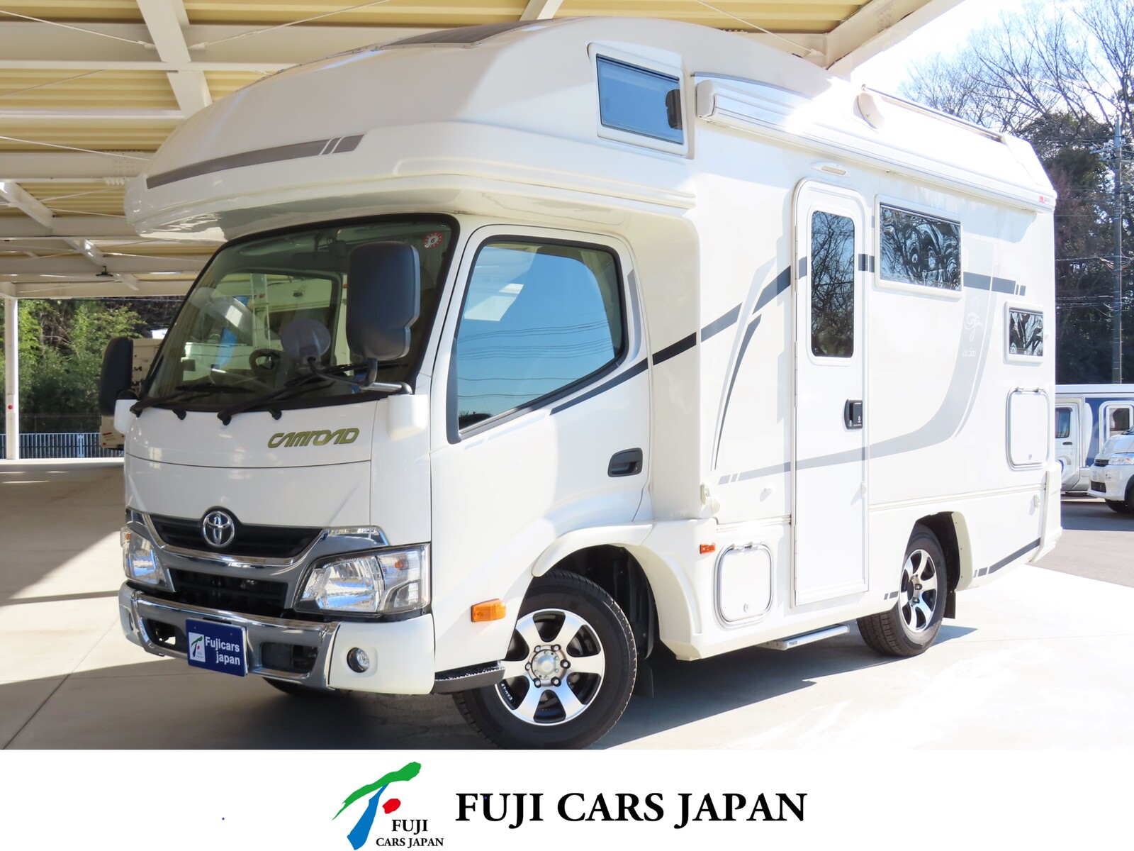 キャンピングカー キャブコン カムロード バンテック ジル520