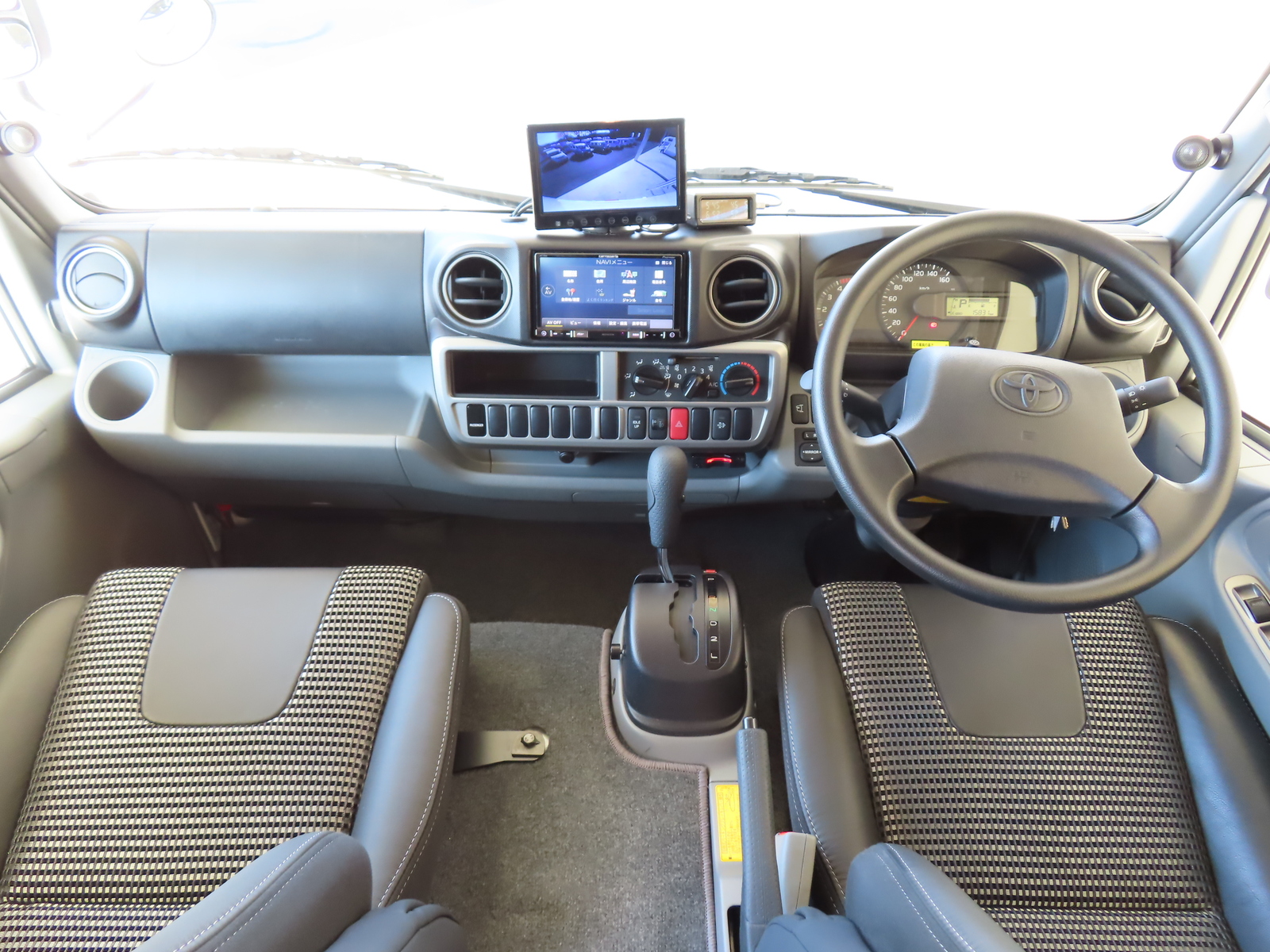 キャンピングカー キャブコン ｶﾑﾛｰﾄﾞ ﾊﾞﾝﾃｯｸ ｼﾞﾙ520