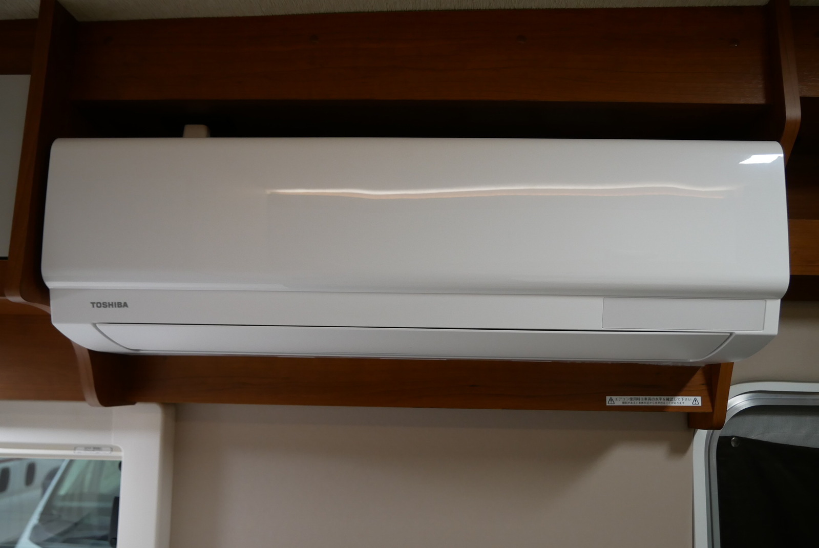 キャンピングカー キャブコン ﾎﾞﾝｺﾞ ﾛｰﾀｽRV ﾏﾝﾎﾞｳｲﾌﾞ 家庭用ｴｱｺﾝ