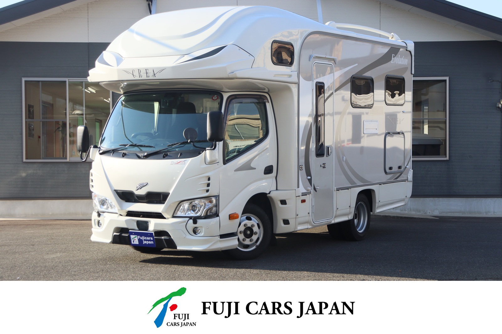 キャンピングカー キャブコン カムロードナッツ クレア5.3X ハイパーエボ 4WD