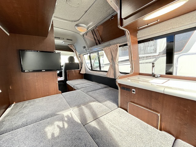 キャンピングカー バンコン ﾊｲｴｰｽ ﾘﾝｴｲ ﾊﾞｶﾝﾁｪｽ　ﾌﾟﾗｲﾍﾞｰﾄ