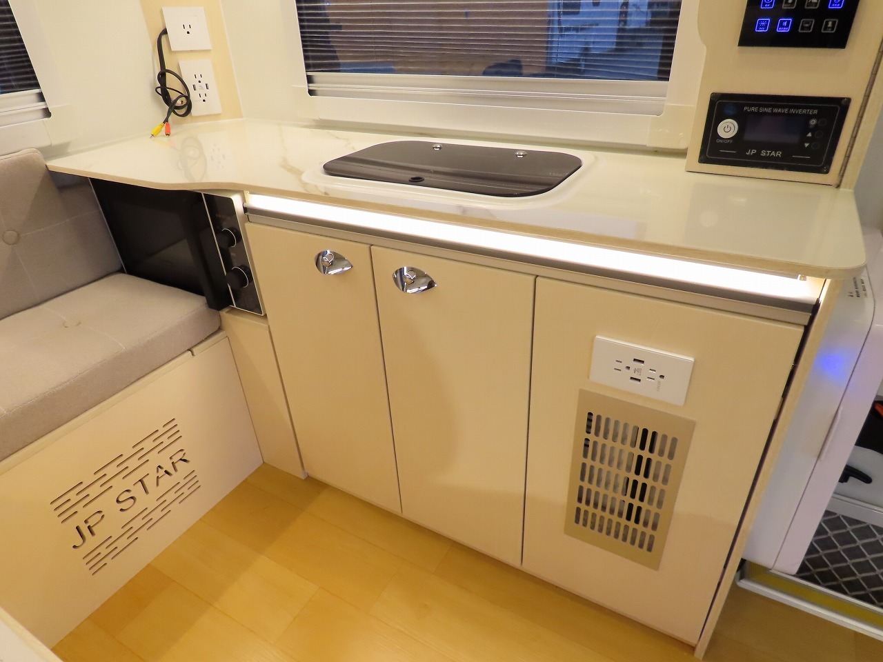 キャンピングカー 軽キャンパー ﾊｲｾﾞｯﾄJPｽﾀｰﾊｯﾋﾟｰ1₊ｼﾃｨ4WD