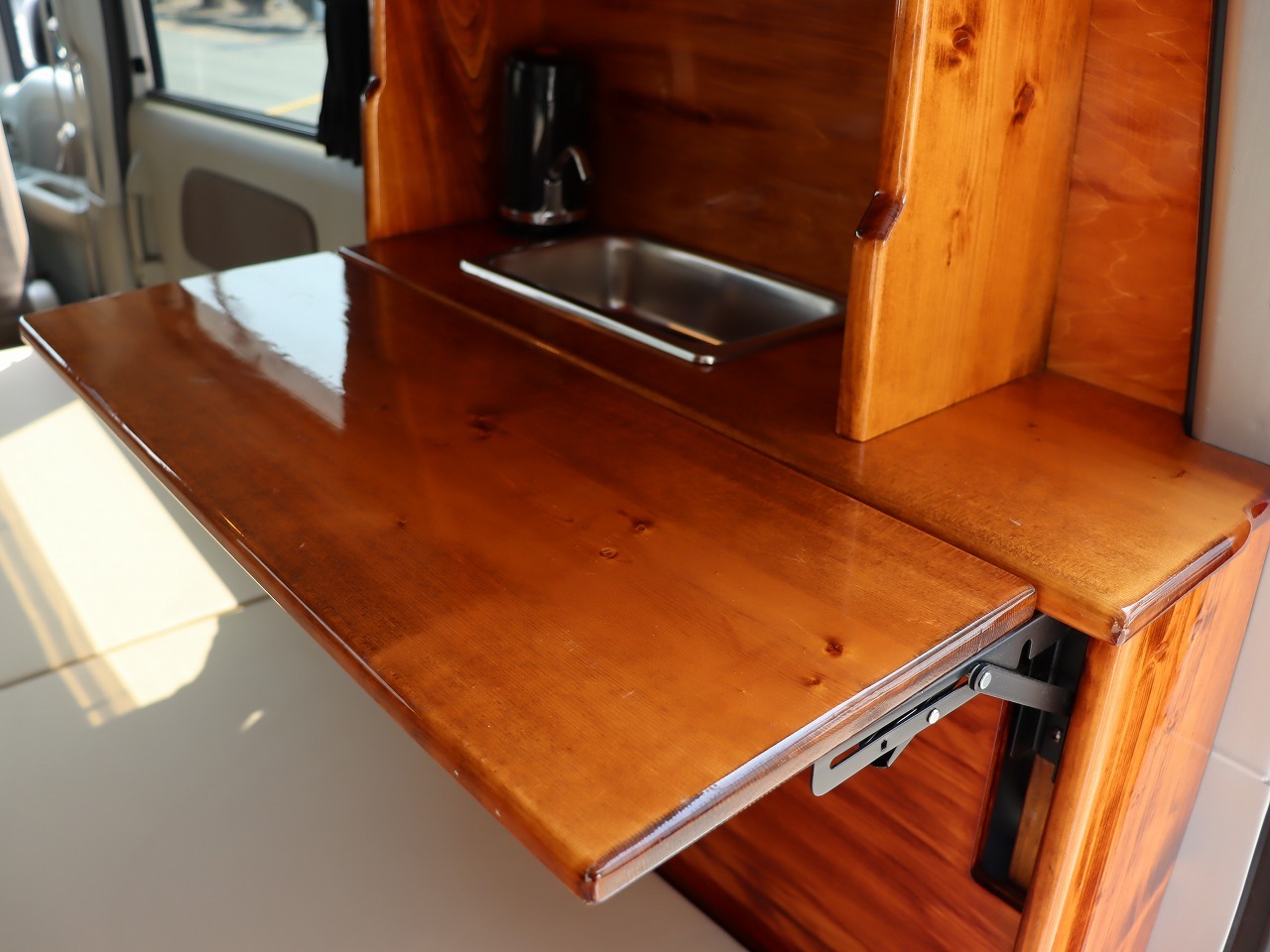 キャンピングカー 軽キャンパー NV100ｸﾘｯﾊﾟｰ ｵﾘｼﾞﾅﾙｷｬﾝﾊﾟｰ