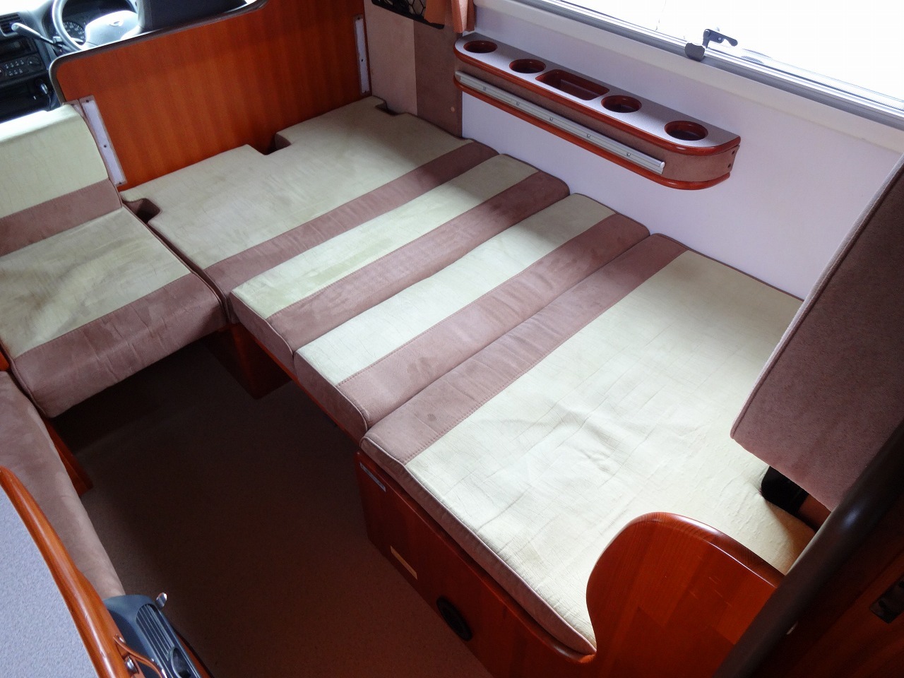 キャンピングカー キャブコン ﾊﾞﾈｯﾄ 東和 ｶｰﾋﾞｨR2B 4WD