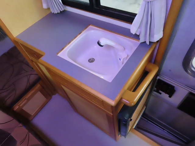 キャンピングカー キャブコン ﾎﾞﾝｺﾞ AtoZ ｱﾐﾃｨ 電子ﾚﾝｼﾞ 冷蔵庫