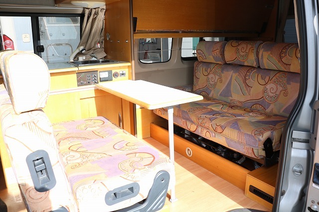 キャンピングカー バンコン ﾚｼﾞｱｽｴｰｽ ﾅｯﾂRV ﾗﾃﾞｨｯｼｭ　FFﾋｰﾀｰ