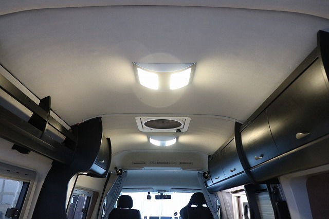 キャンピングカー バンコン ﾊｲｴｰｽ ﾄｲﾌｧｸﾄﾘｰﾊﾞｰﾃﾞﾝｸﾞﾗﾝﾃﾞ 4WD