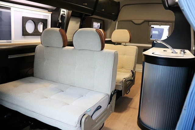 キャンピングカー バンコン ﾊｲｴｰｽ ﾄｲﾌｧｸﾄﾘｰﾊﾞｰﾃﾞﾝｸﾞﾗﾝﾃﾞ 4WD