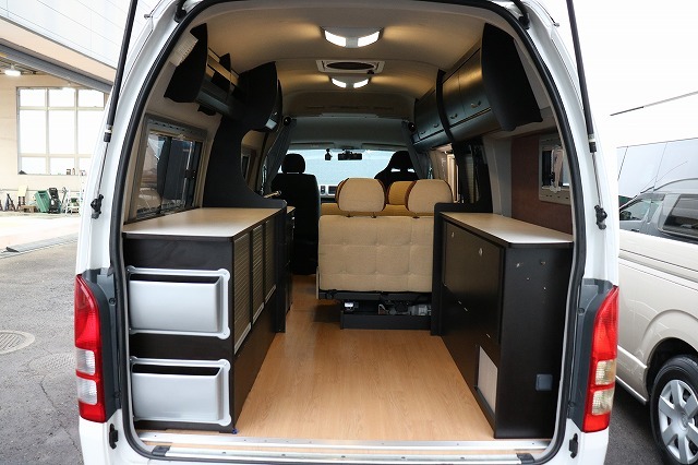 キャンピングカー バンコン ﾊｲｴｰｽ ﾄｲﾌｧｸﾄﾘｰﾊﾞｰﾃﾞﾝｸﾞﾗﾝﾃﾞ 4WD