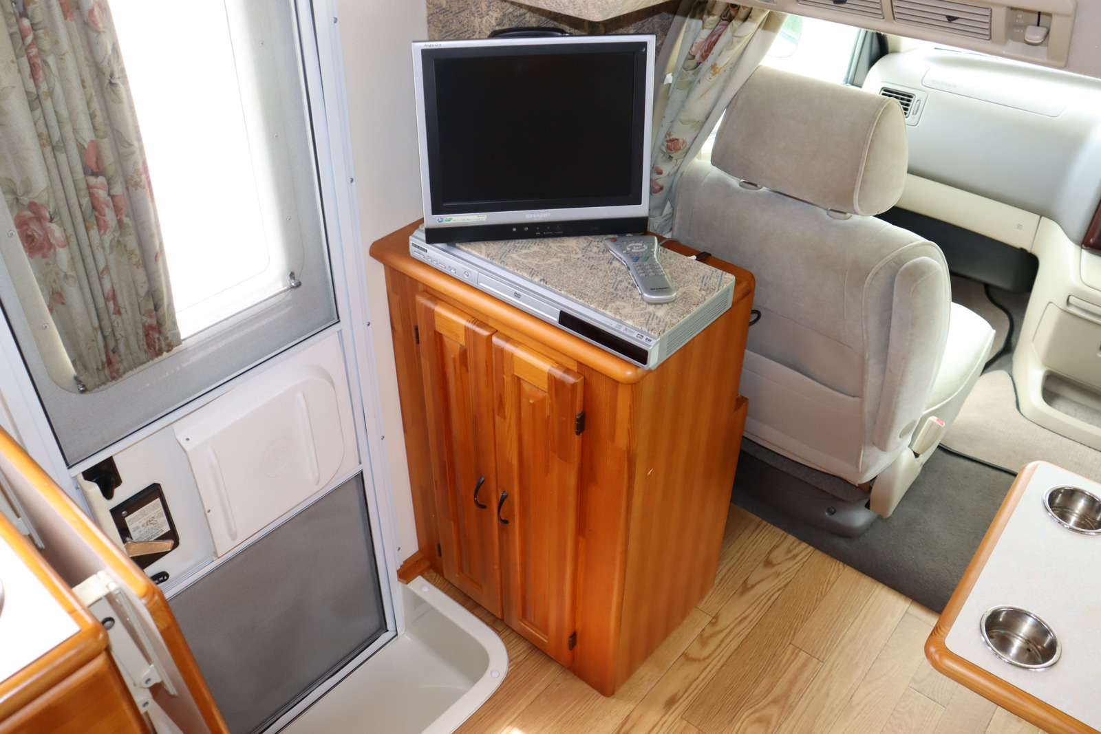 キャンピングカー キャブコン ｸﾞﾗﾝﾄﾞﾊｲｴｰｽ ﾅｯﾂRV ｸﾞﾗﾝﾂ