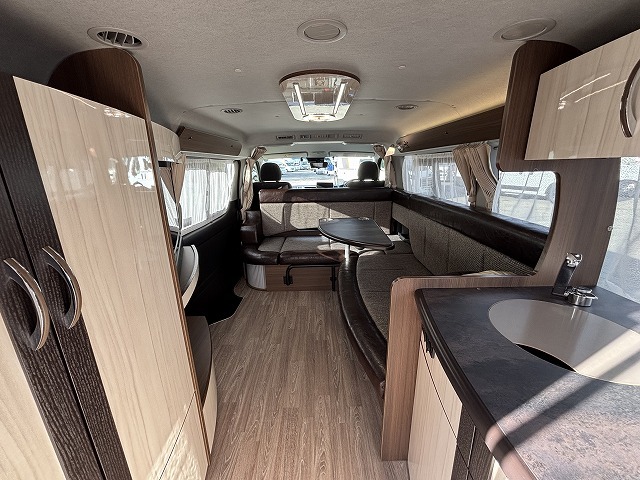 キャンピングカー バンコン ﾊｲｴｰｽ ﾚｸﾋﾞｨ ｳﾞｫｰﾉ 4WD