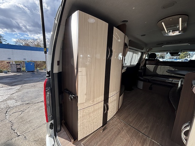 キャンピングカー バンコン ﾊｲｴｰｽ ﾚｸﾋﾞｨ ｳﾞｫｰﾉ 4WD