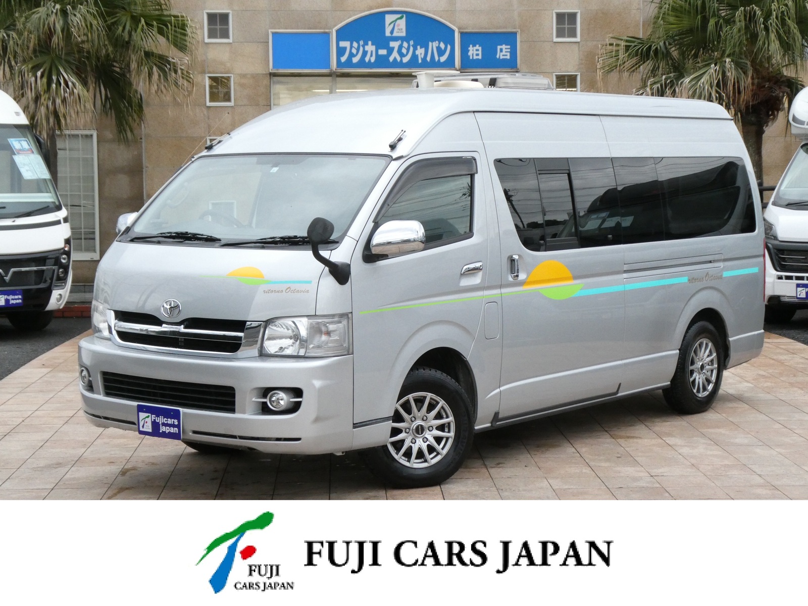 キャンピングカー バンコン RVビックフット　リトルノオクタービア　4WD　FFヒーター