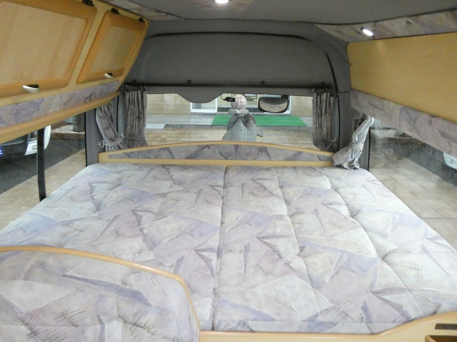 キャンピングカー バンコン RVﾋﾞｯｸﾌｯﾄ　ﾘﾄﾙﾉｵｸﾀｰﾋﾞｱ　4WD　FFﾋｰﾀｰ