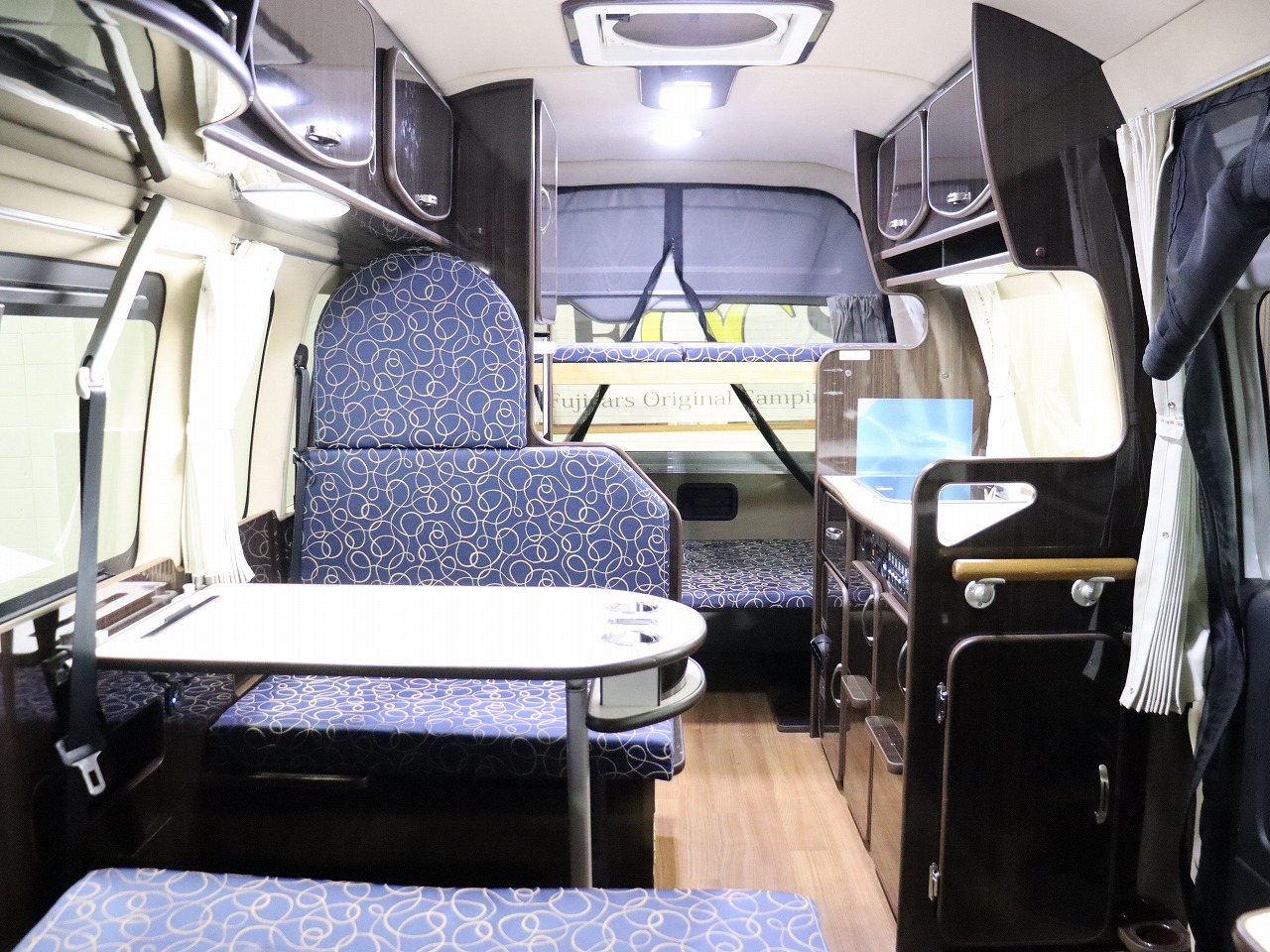 キャンピングカー バンコン ﾊｲｴｰｽ ｱﾙﾍﾟｼﾞｵ ﾘﾗｯｸｽ 4WD　FF