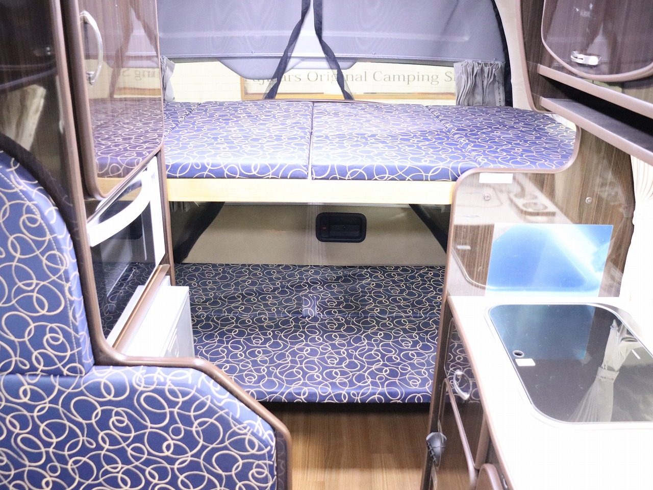 キャンピングカー バンコン ﾊｲｴｰｽ ｱﾙﾍﾟｼﾞｵ ﾘﾗｯｸｽ 4WD　FF