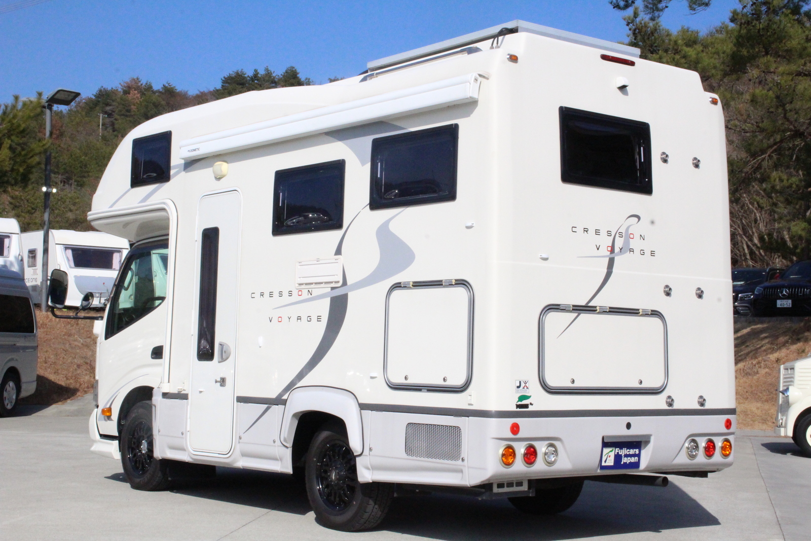 キャンピングカー キャブコン ｶﾑﾛｰﾄﾞﾅｯﾂRV ｸﾚｿﾝﾎﾞﾔｰｼﾞｭ　ｴﾎﾞﾗｲﾄ