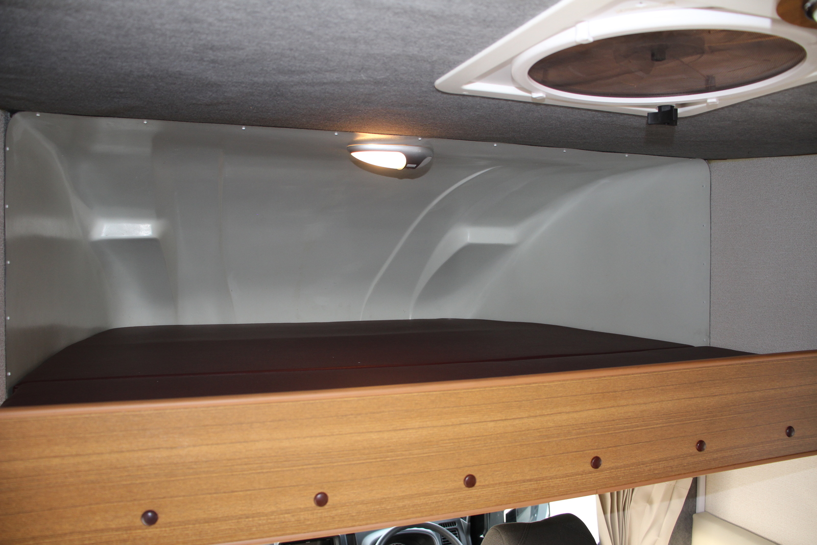 キャンピングカー 軽キャンパー ｷｬﾘｲ ﾏｯｸﾚｰ ﾃﾞｨｱﾗｼﾞｭﾆｱ 4WD