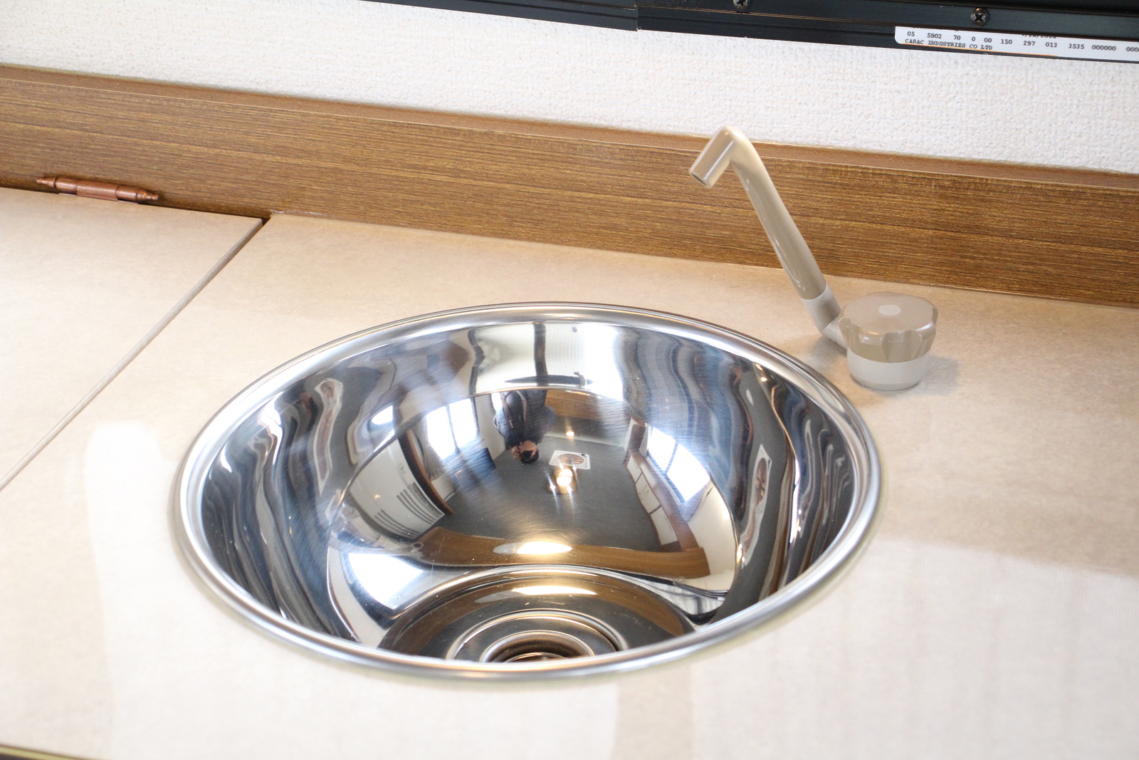 キャンピングカー 軽キャンパー ｷｬﾘｲ ﾏｯｸﾚｰ ﾃﾞｨｱﾗｼﾞｭﾆｱ 4WD