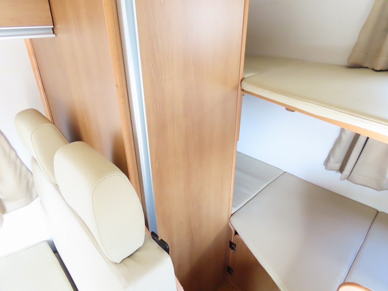 キャンピングカー キャブコン ﾎﾞﾝｺﾞ ﾏｯｸﾚｰﾃﾞｲﾌﾞﾚｲｸ FF暖房 窓ｴｱｺﾝ