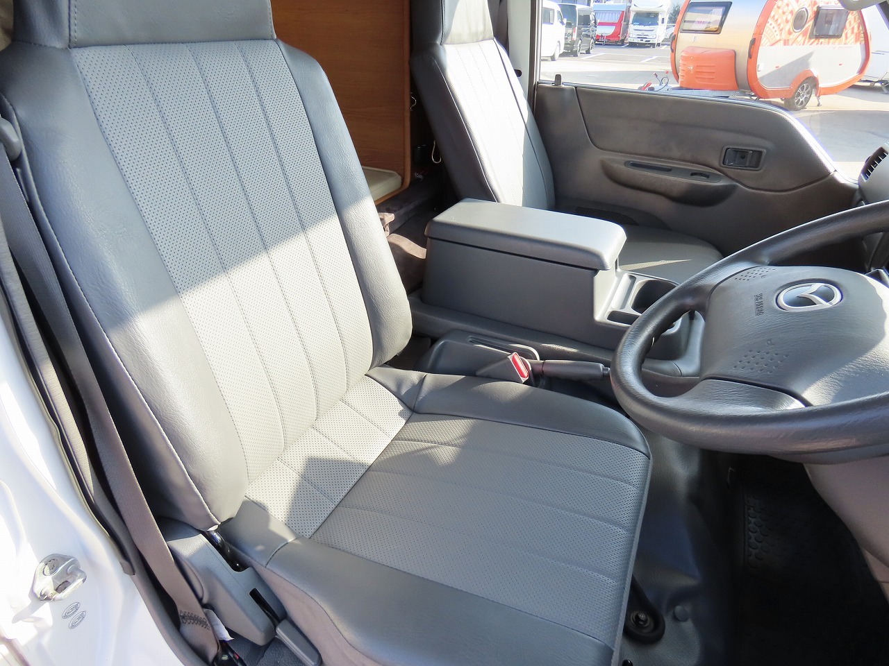 キャンピングカー キャブコン ﾎﾞﾝｺﾞ ﾏｯｸﾚｰﾃﾞｲﾌﾞﾚｲｸ FF暖房 窓ｴｱｺﾝ