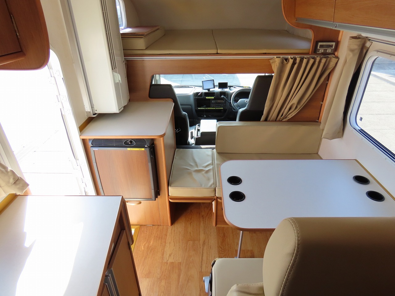 キャンピングカー キャブコン ﾎﾞﾝｺﾞ ﾏｯｸﾚｰﾃﾞｲﾌﾞﾚｲｸ FF暖房 窓ｴｱｺﾝ