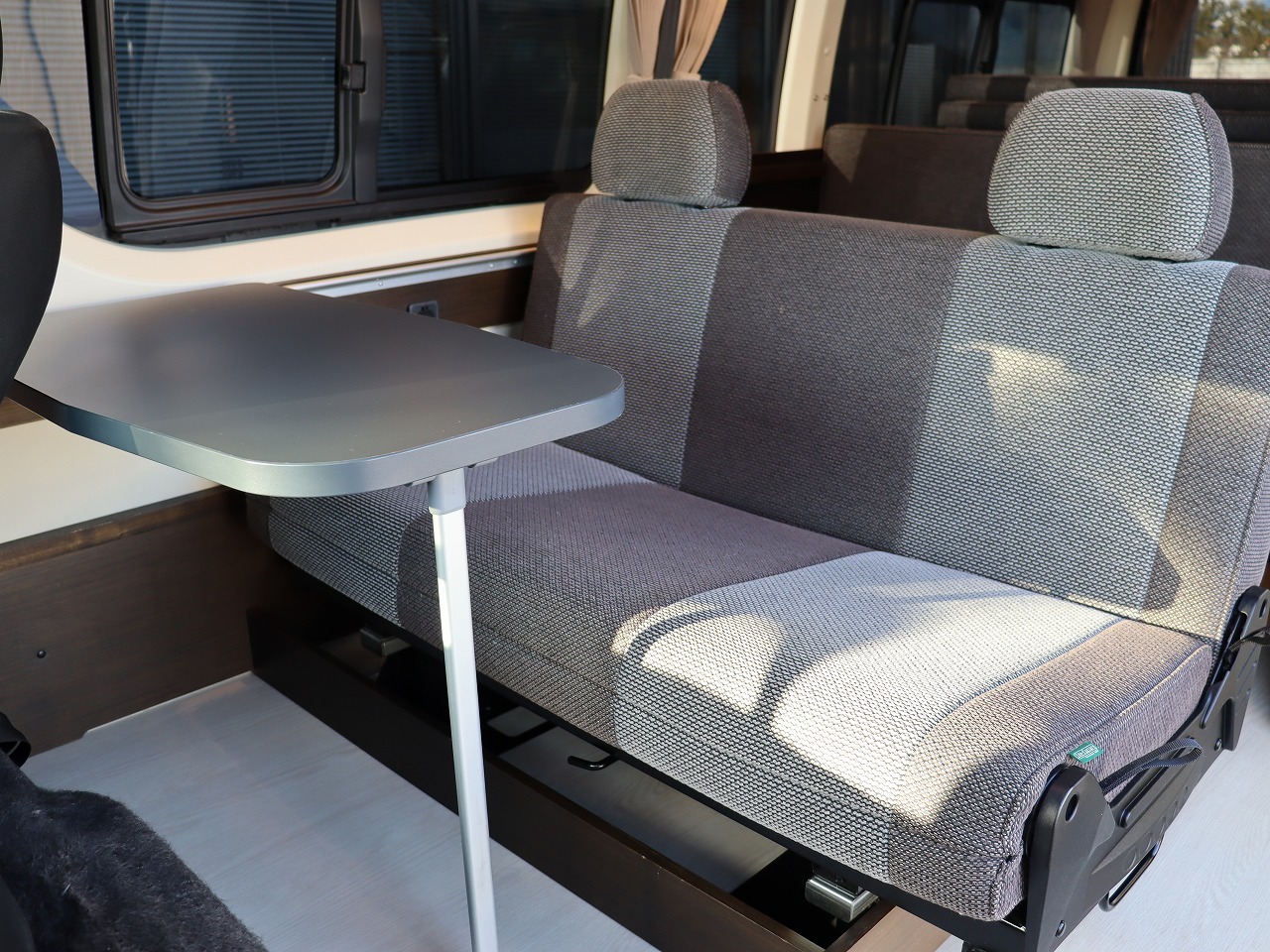 キャンピングカー バンコン ﾊｲｴｰｽ ﾄｲﾌｧｸﾄﾘｰ ﾄｲｽﾞﾎﾞｯｸｽ540