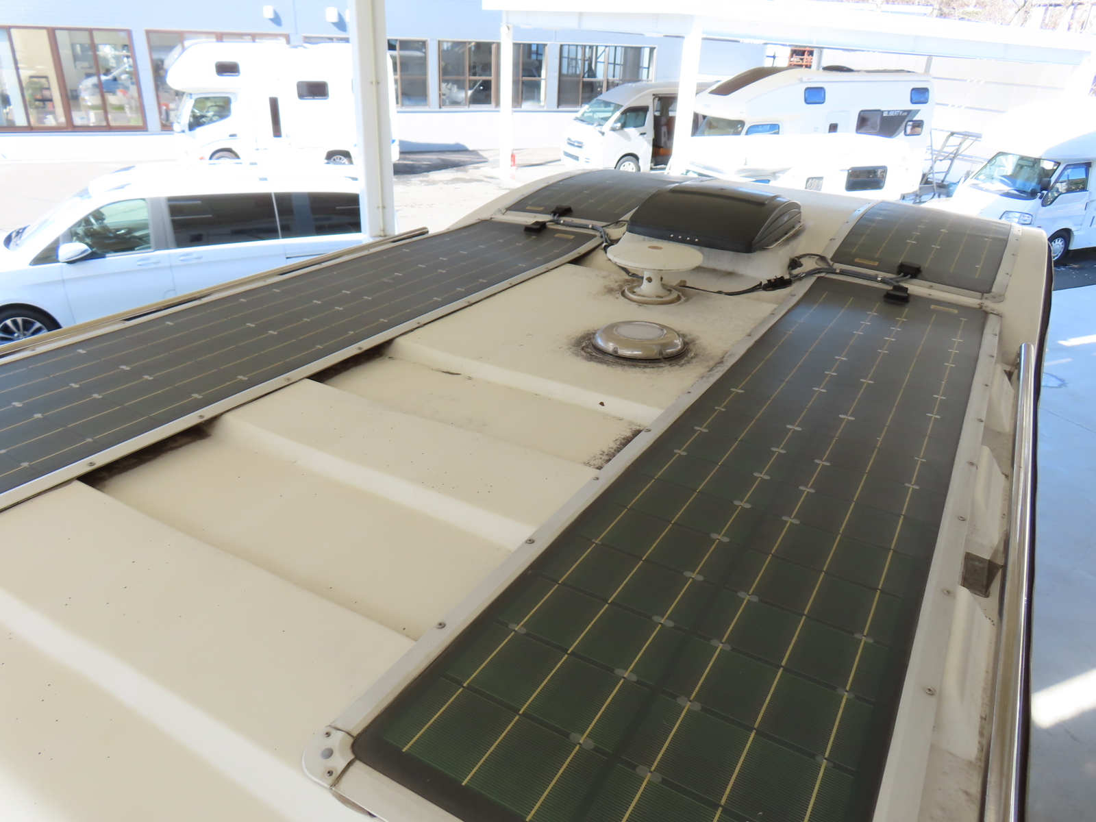 キャンピングカー キャブコン ｶﾑﾛｰﾄﾞ ﾊﾞﾝﾃｯｸ ｺﾙﾄﾞﾘｰﾌﾞｽ 4WD