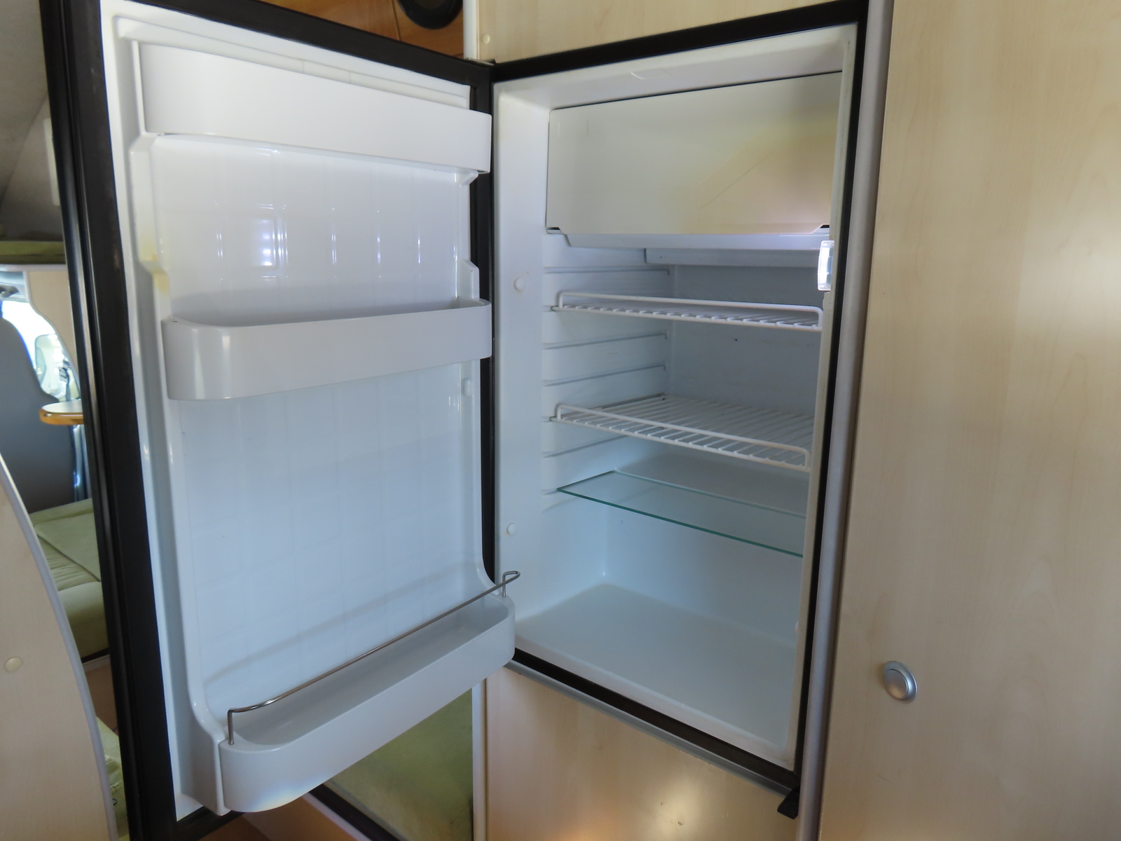 キャンピングカー キャブコン ｶﾑﾛｰﾄﾞ ﾊﾞﾝﾃｯｸ ｺﾙﾄﾞﾘｰﾌﾞｽ 4WD