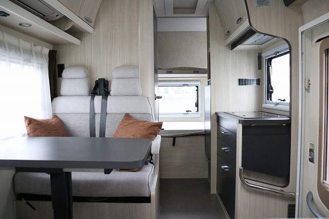 キャンピングカー キャブコン ｶﾑﾛｰﾄﾞ ｱﾈｯｸｽ ﾘﾊﾞﾃｨ52DB 4WD