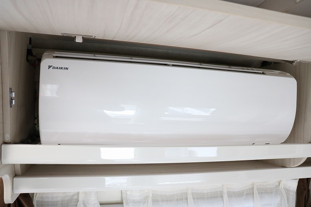 キャンピングカー キャブコン ｶﾑﾛｰﾄﾞ ｱﾈｯｸｽ ﾘﾊﾞﾃｨ52DB 4WD