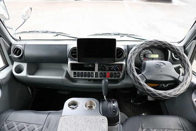 キャンピングカー キャブコン ｶﾑﾛｰﾄﾞ ｱﾈｯｸｽ ﾘﾊﾞﾃｨ52DB 4WD