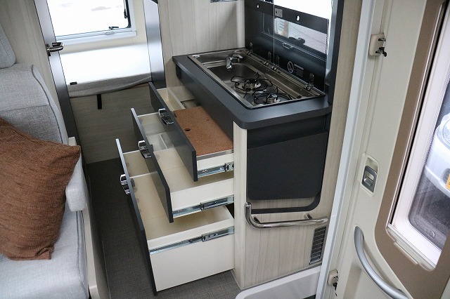 キャンピングカー キャブコン ｶﾑﾛｰﾄﾞ ｱﾈｯｸｽ ﾘﾊﾞﾃｨ52DB 4WD