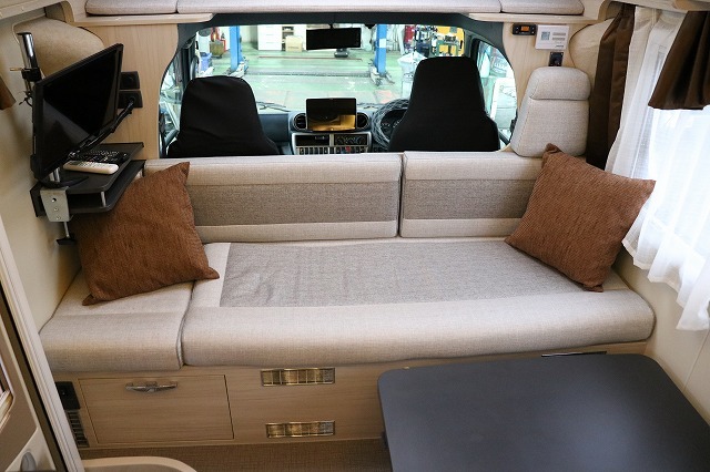 キャンピングカー キャブコン ｶﾑﾛｰﾄﾞ ｱﾈｯｸｽ ﾘﾊﾞﾃｨ52DB 4WD