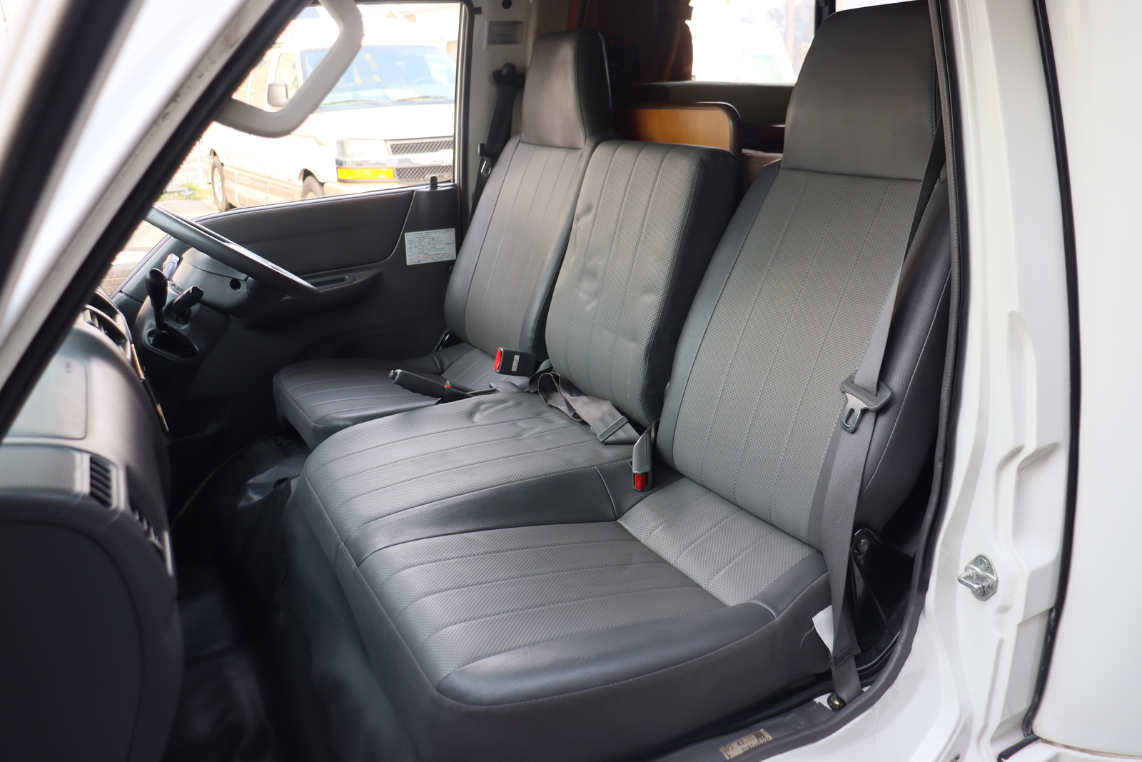 キャンピングカー キャブコン ﾊﾞﾈｯﾄ 東和 ｶｰﾋﾞｨ