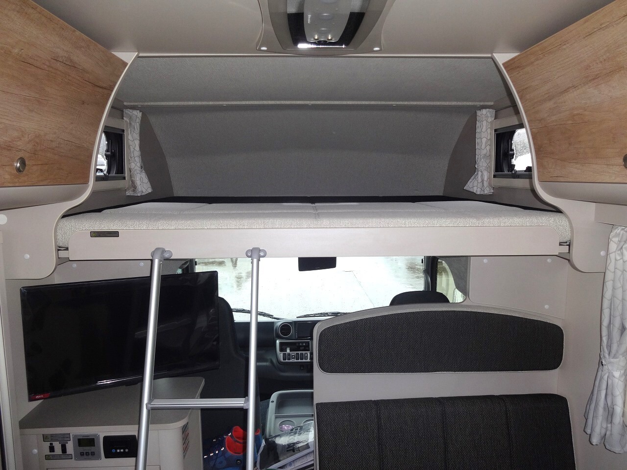 キャンピングカー キャブコン ｶﾑﾛｰﾄﾞ ﾅｯﾂRVｼﾞｮﾘﾋﾞｰﾀｲﾌﾟX 家ｴｱｺﾝ