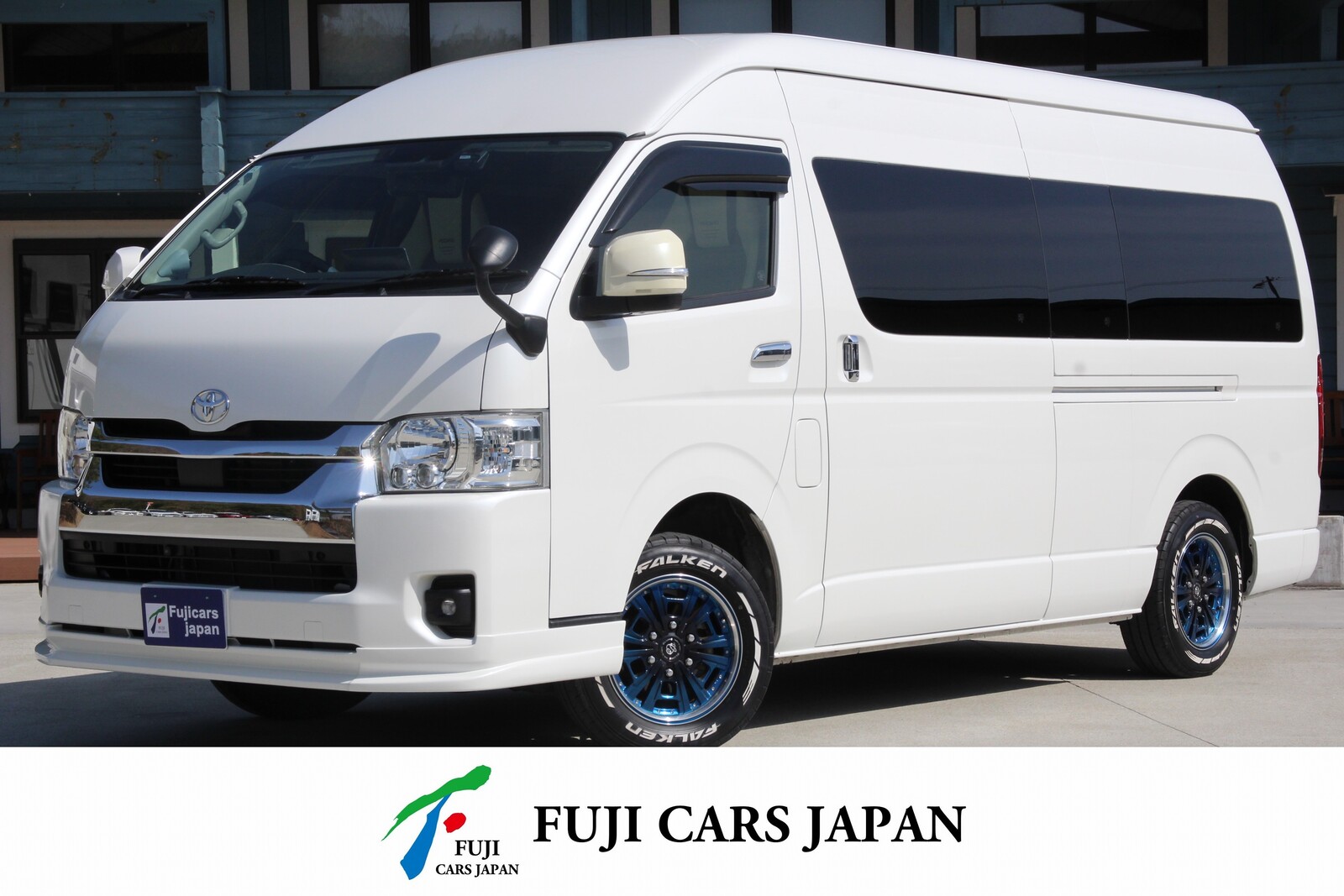 キャンピングカー バンコン ハイエース ティピー トラボイT200SL-R 4WD