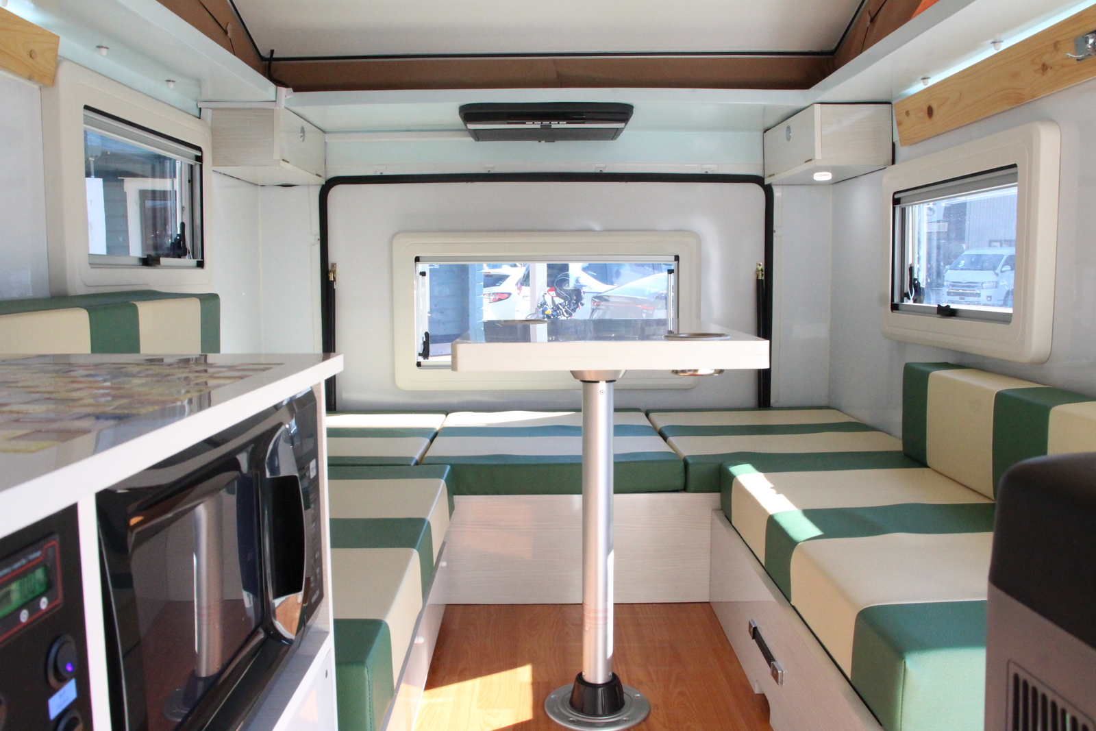 キャンピングカー キャブコン ﾀｳﾝｴｰｽ ｽﾃｰｼﾞ21 ﾊﾞﾝﾋﾞｰﾉﾌﾟﾗｽ 4WD