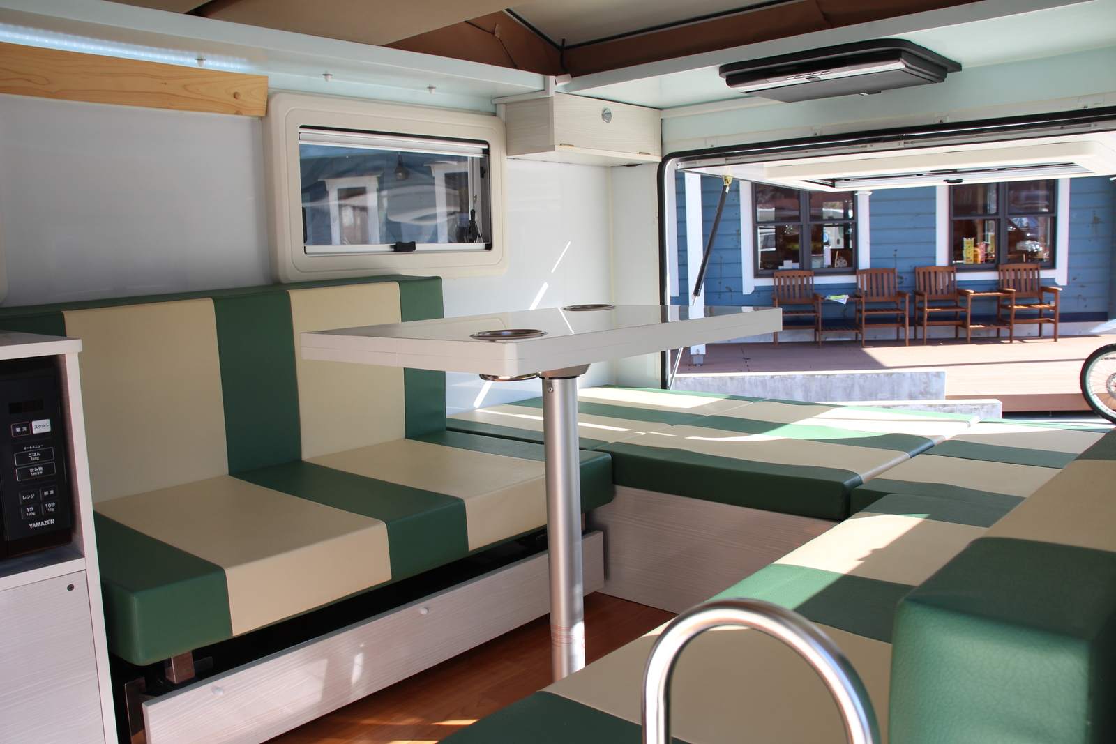 キャンピングカー キャブコン ﾀｳﾝｴｰｽ ｽﾃｰｼﾞ21 ﾊﾞﾝﾋﾞｰﾉﾌﾟﾗｽ 4WD